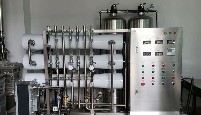 纯水设备主要采取反渗透膜技术